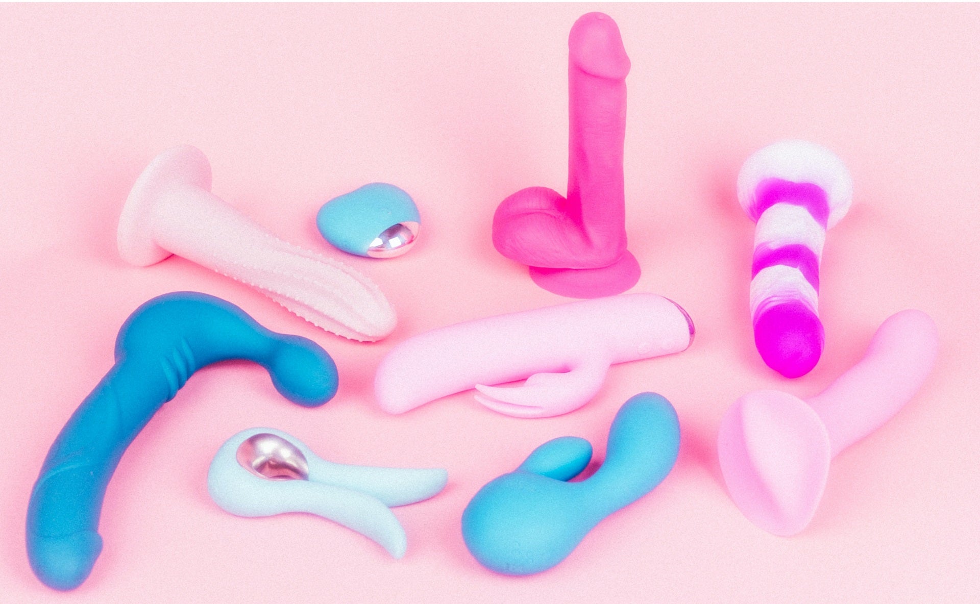 How to Use a Suction Cup Dildo